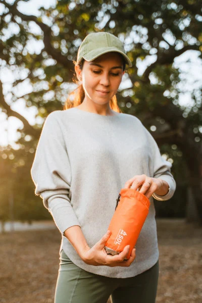 CLEARANCE SOL Emergency Tent Orange 5 CLEARANCE SOL Emergency Tent Orange - Image 3