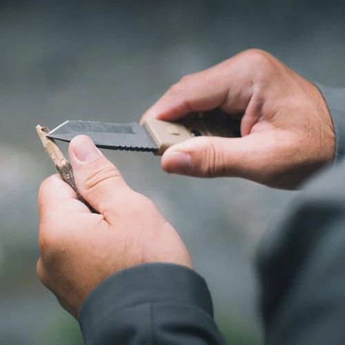 GEAR AID Kotu Tanto Titanium Coated Survival Knife Black 4 GEAR AID Kotu Tanto Titanium Coated Survival Knife Black - Image 2