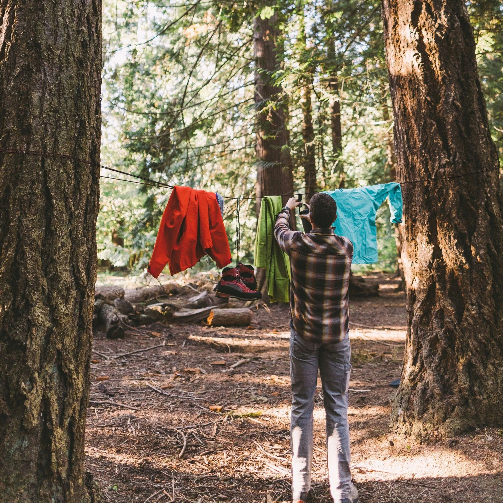 Gear Aid Taut Line Kit With 550 Reflective Paracord 4 Gear Aid Taut Line Kit With 550 Reflective Paracord - Image 2