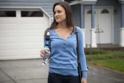 Sawyer Squeeze Water Filter Kit With 2x 1 Litre Water Pouches -GEAR AID Shop SP129 4