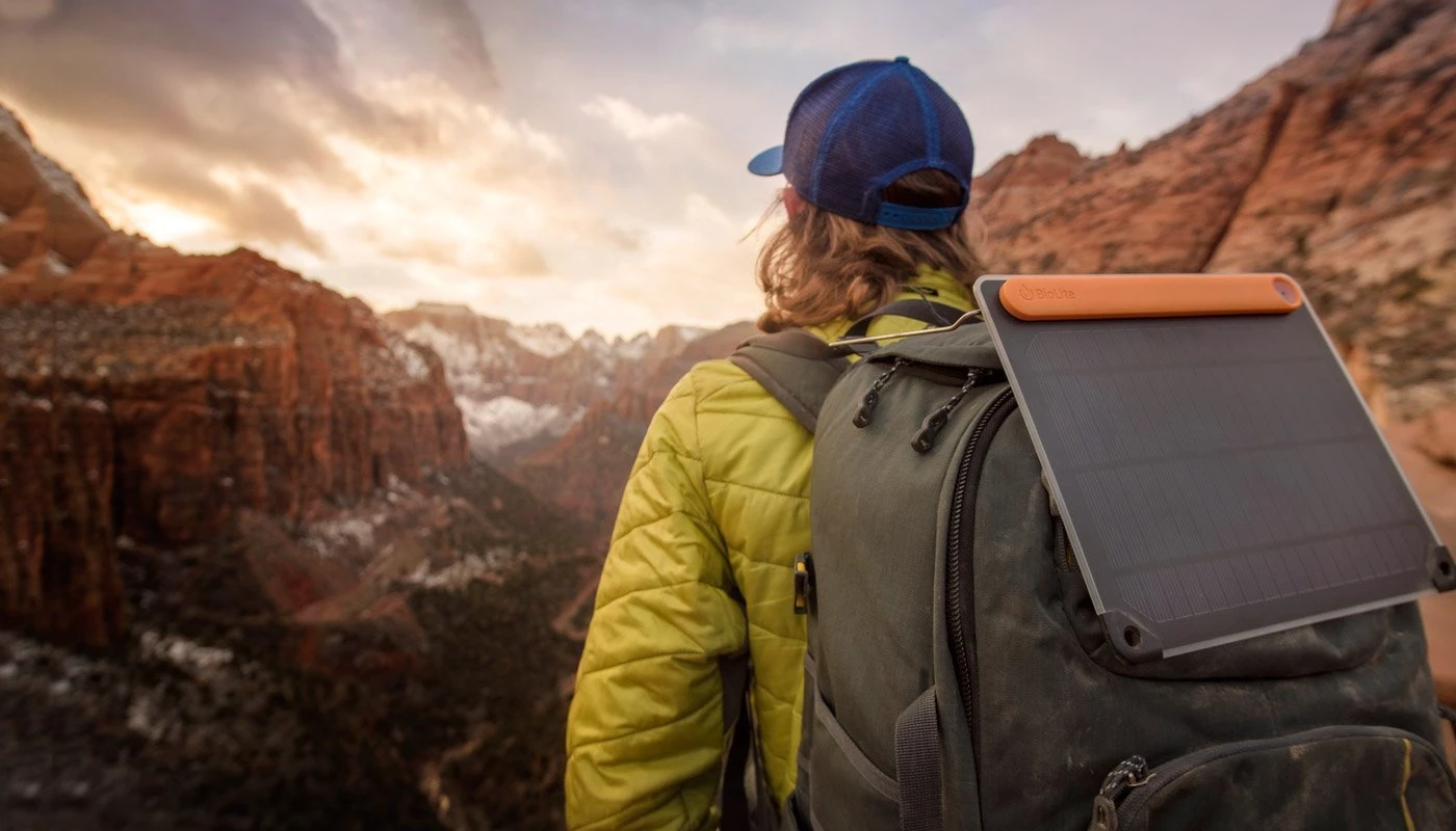 BioLite SolarPanel 5+ With 3200 MAh Battery 7 BioLite SolarPanel 5+ With 3200 MAh Battery - Image 5