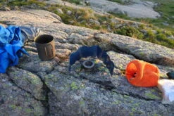 Vargo Lightweight Aluminium Windscreen Natural Silver -GEAR AID Shop T 420 4