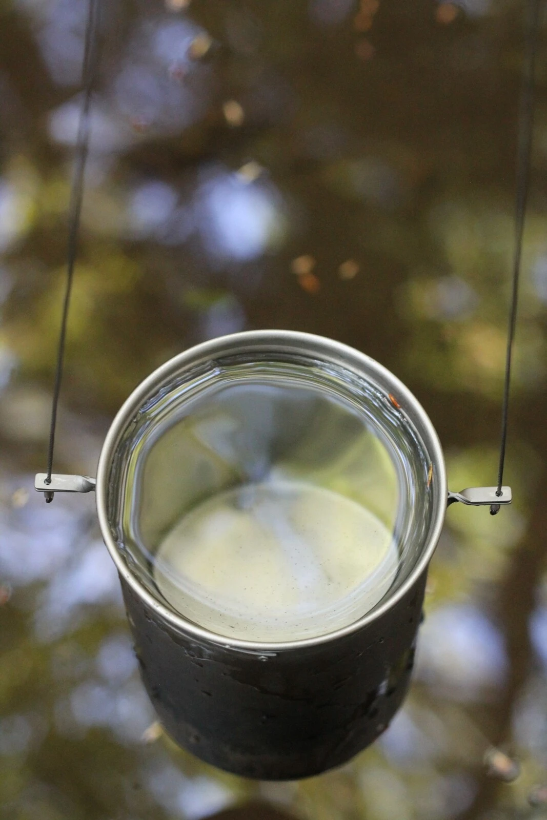 Vargo Titanium Bot Hanger 6 Vargo Titanium Bot Hanger - Image 4